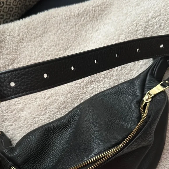 Coach Black Crossbody Bag with Gold Hardware - Picture 4 of 4